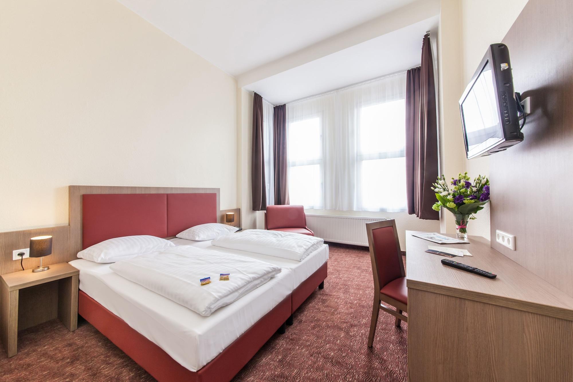 Hotel Maxim Düsseldorf City Exterior foto